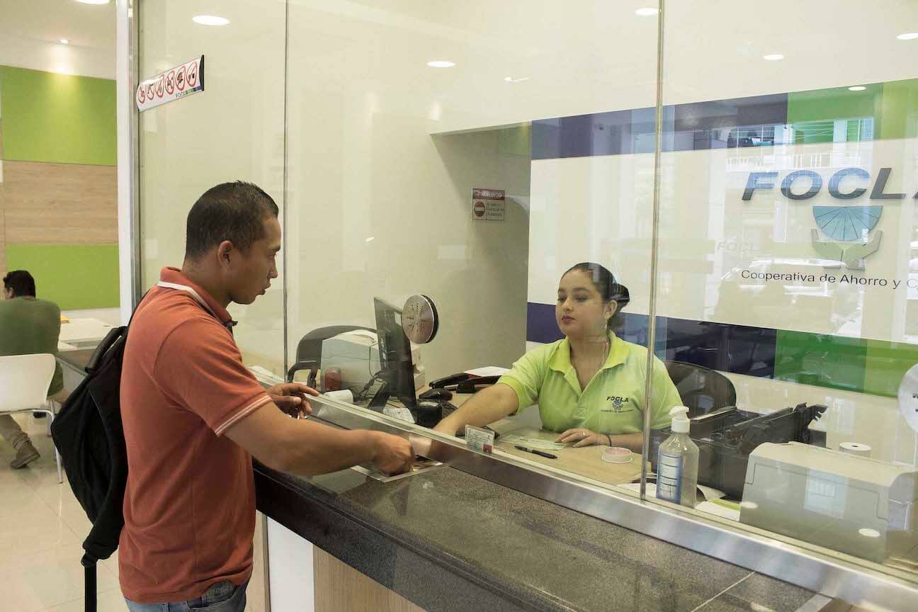 Servicio financiero FOCLA